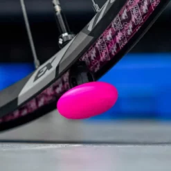 Muc-Off Stealth Tubeless Tag-Holder -Vision Soldes Muc Off Stealth Tubeless Tag Halter 44mm Ventil Kit 7tAkfwUvLLz7VM