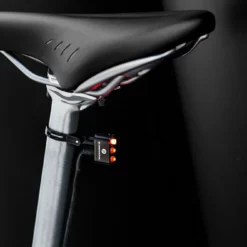 Supernova E3 Seat Post Tail Light 2 (12V) - Feu Arrière Pour E-bike -Vision Soldes e3tl sp emo